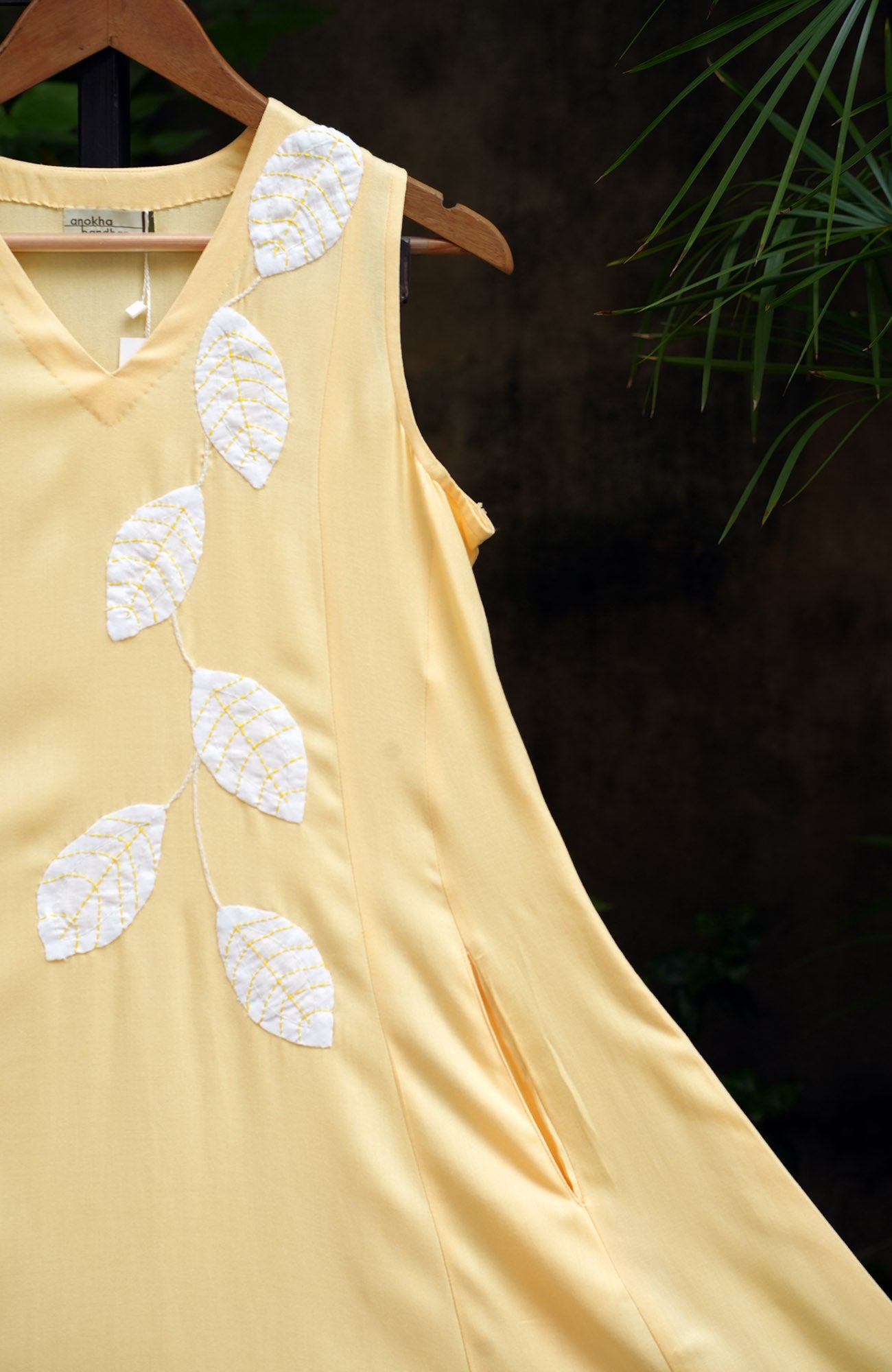 THAT YELLOW DRESS