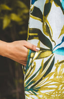 FLOWERS BY LINEN